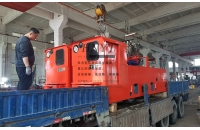 2臺(tái)10噸架線(xiàn)式湘潭電機(jī)車(chē)發(fā)往云南